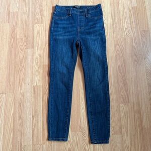 Judy Blue Indigo Skinny Jeans